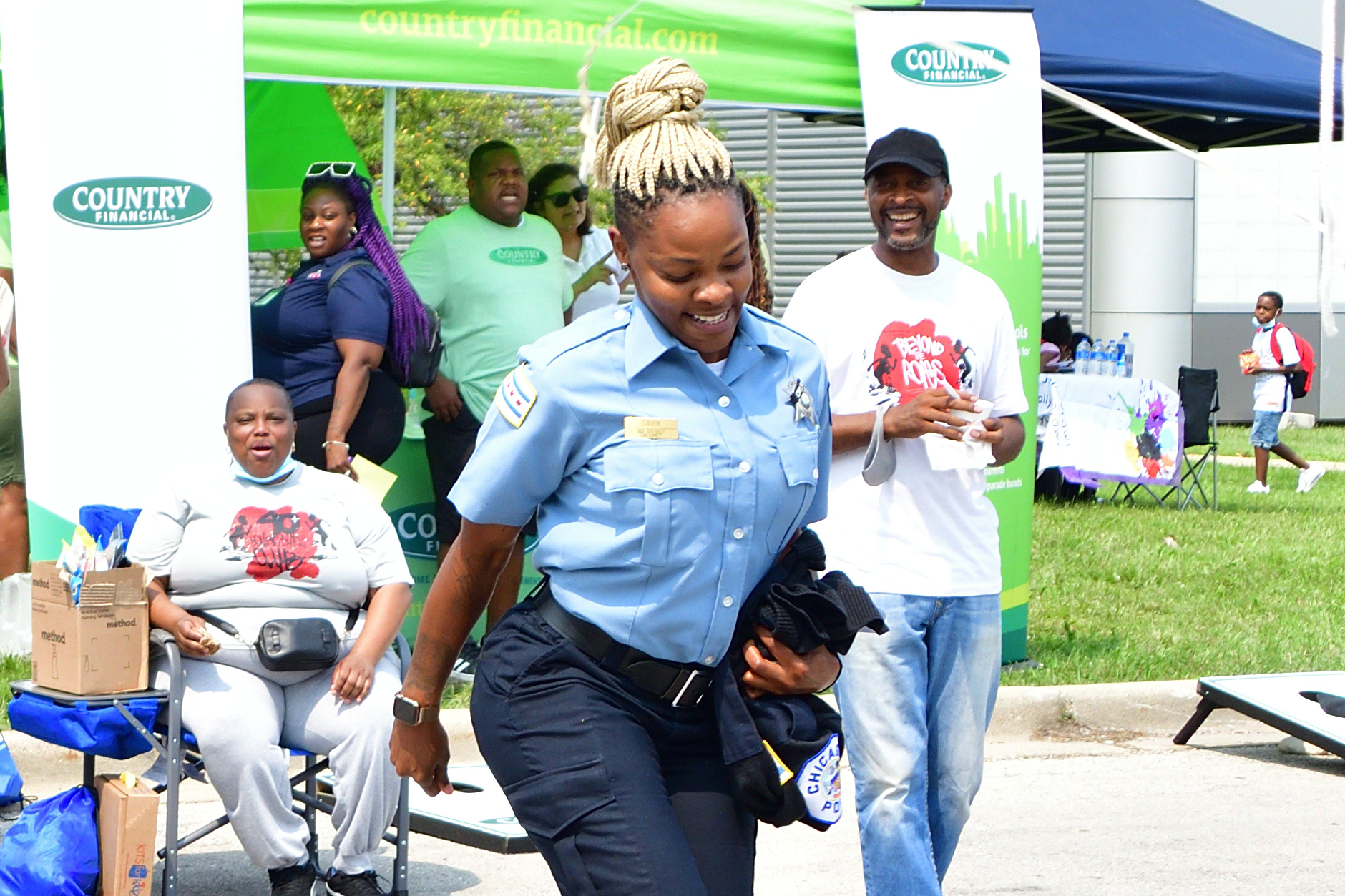 Double Dutch Happiness, Community Festival 2021, 5th District Chicago Police Headquarters, July 17, 2021 (pic by Emi Yamamoto)