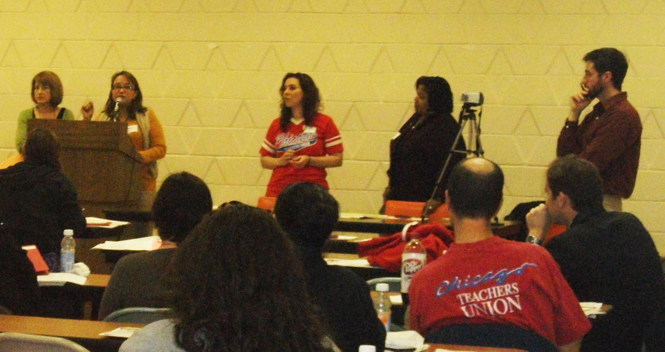Chicago Teachers Union staff addressed the delegates at the November 29, 2012 training sessions. Substance photo by Jean Schwab.